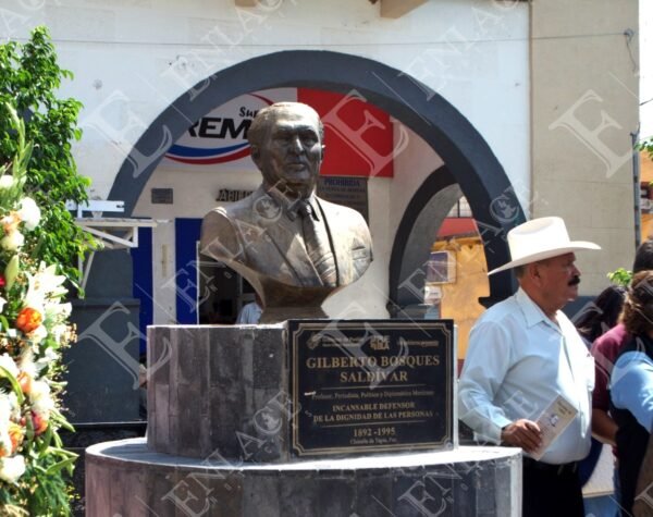 Gilberto Bosques el “Schindler” mexicano, fue homenajeado en Chiautla