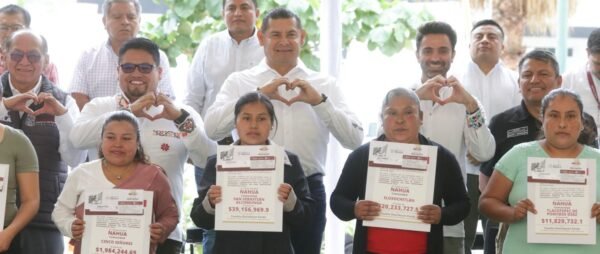 En Sierra Negra, Gobierno de Armenta entrega 97 mdp en obra comunitaria para pueblos indígenas