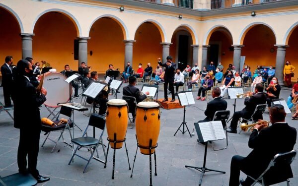 Banda Sinfónica Mixteca celebra 19 años