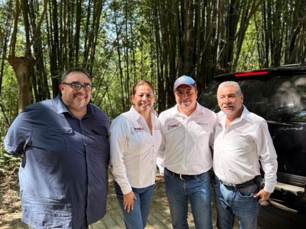 Rehabilitan camino esencial para familias de Xicotepec