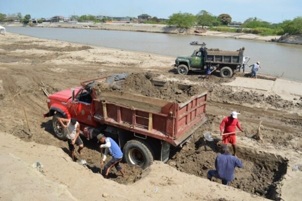 Avalan extracción pétrea en Huaquechula y Tepexco