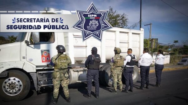 Accidente revela camión robado en Izúcar–Atlixco