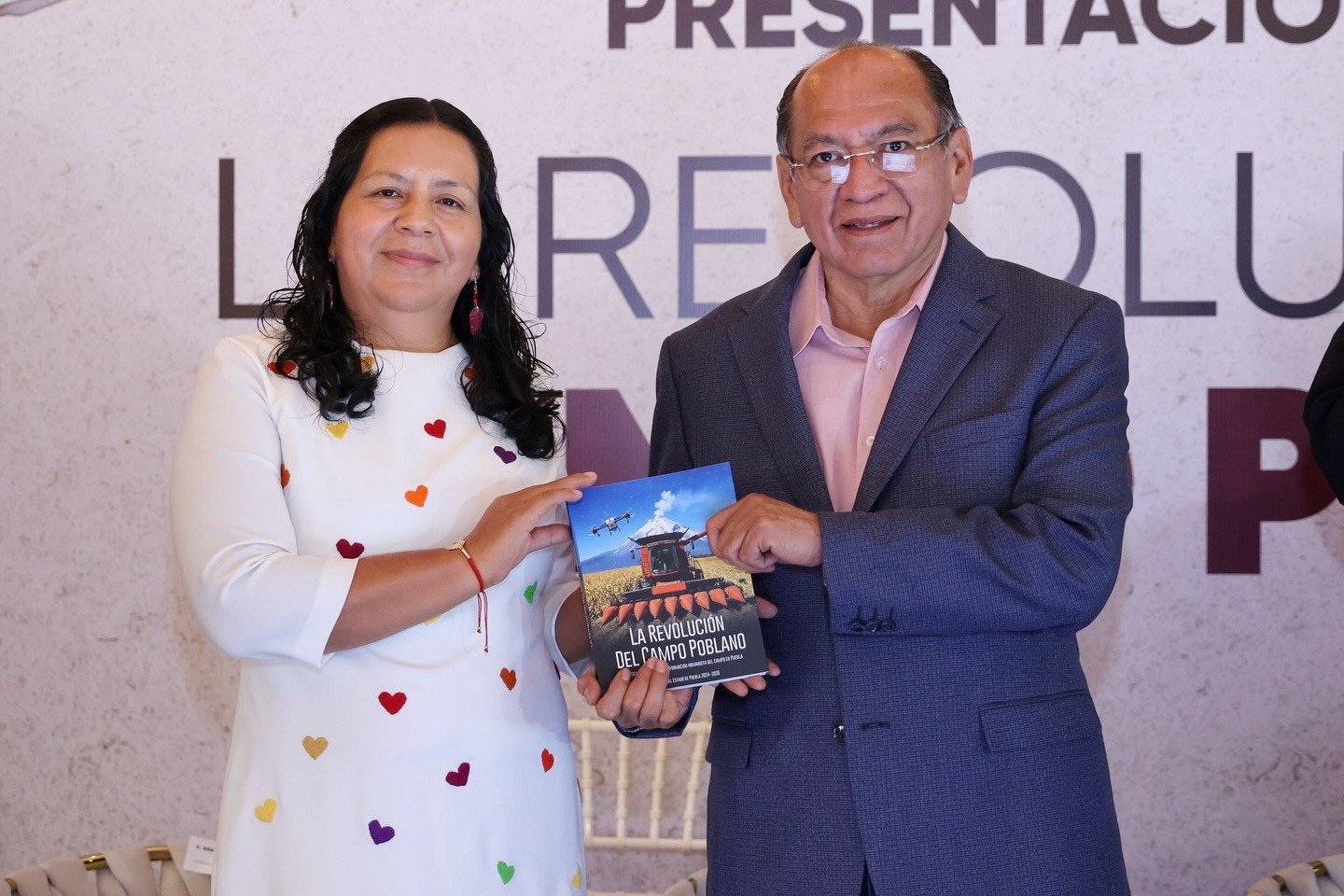 Ana Laura Altamirano presenta libro sobre transformación del campo