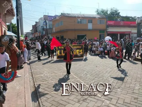 Desfile 114 Huehuetlán el Chico 3