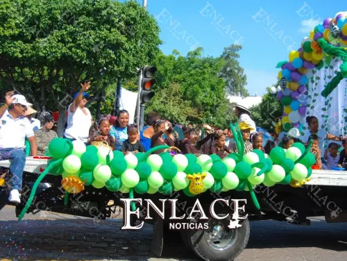 Desfile 114 Izúcar 4